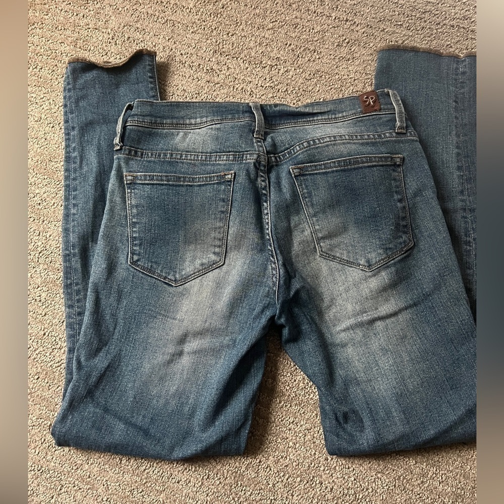 Sneak peek - Distressed jeans - size 3 - Picture 2 of 7